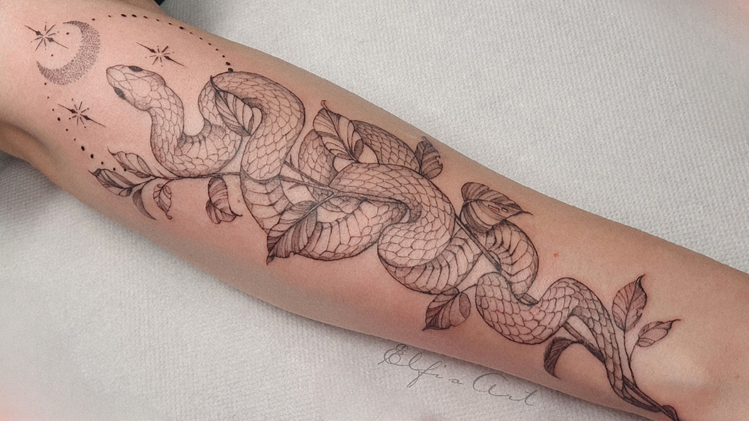 Schlangentattoo